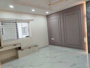 Room in 3 BHK Apartment at Bollineni Bion, Kothaguda – for Rent