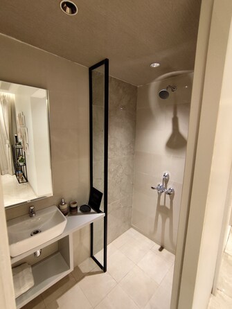 1 BHK + Extra Room 385 Sq.Ft. Apartment in Dosti Greater Thane