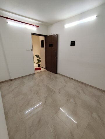 Room in 1 BHK Apartment at Dosti Greater Thane, Kalher – for Sale