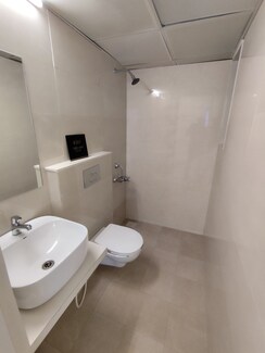 2 BHK + Extra Room Apartment For Sale in Dosti Greater Thane