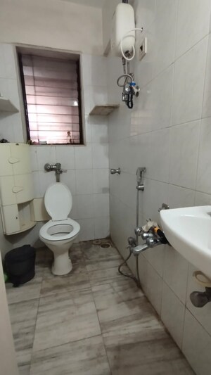 2 BHK Apartment For Rent in Sankalpit CHS, Goregaon East