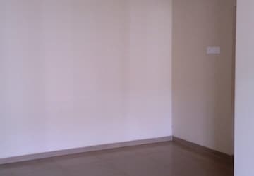 Room in 2 BHK Apartment at Shree Shaswat Phase II, Mira Road – for Sale