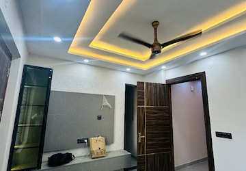 Kitchen in 3 BHK Builder Floor at Sector 81 – for Sale