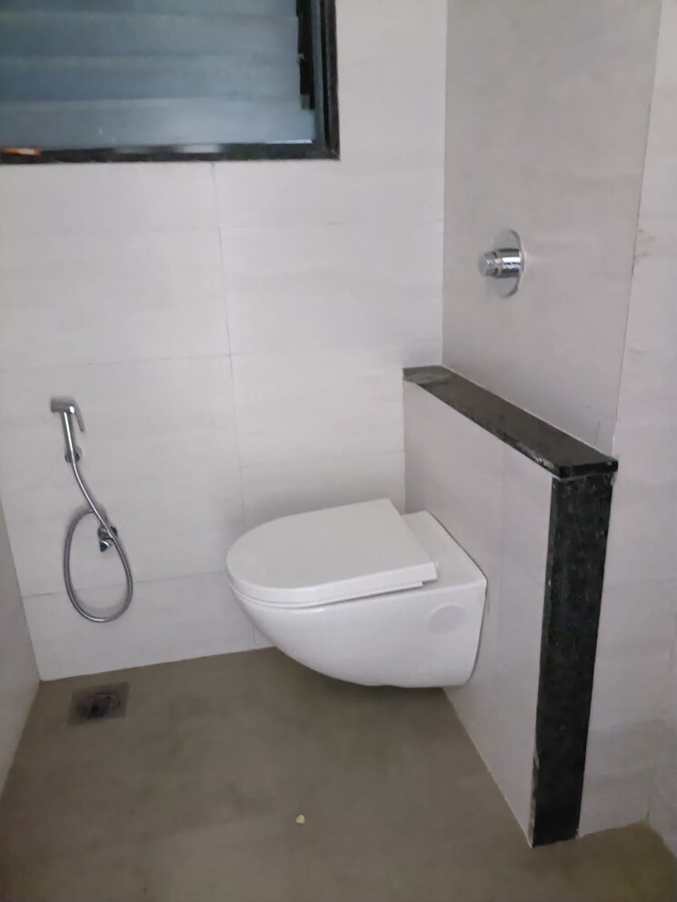 Bathroom, aundh 3 Bedroom 1450 Sq.Ft. Apartment In Aundh Pune 9367310