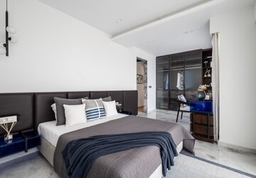 Bedroom in 2.5 BHK Apartment at Prescon Midtown Bay, Mahim West – for Sale