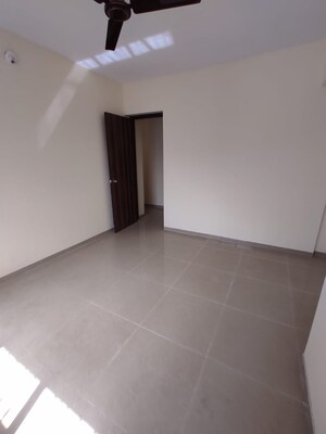 Room in 2 BHK Apartment at Paradigm Zenith Pushpanjali Residency Phase III, Ghodbunder Road – for Rent