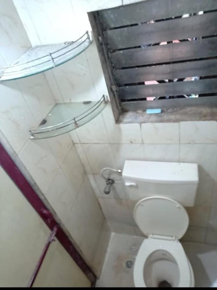 Bathroom, shreeji-park-bhayandar 1 Bedroom 500 Sq.Ft. Apartment In Bhayandar East Thane 9367596