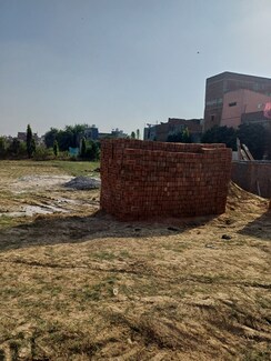 Plot For Sale in Jewar