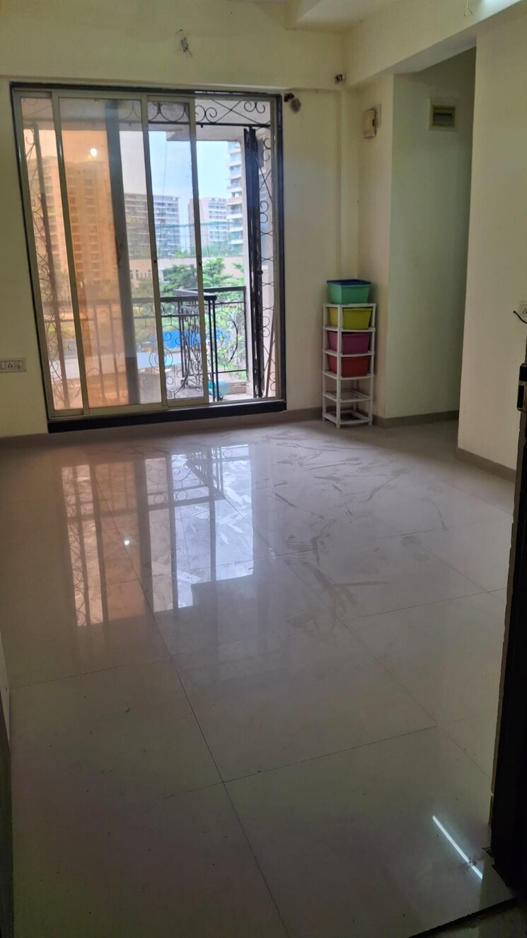 Living Room, lakhani-oasis 1 Bedroom 705 Sq.Ft. Apartment In Ulwe Navi Mumbai 9367664