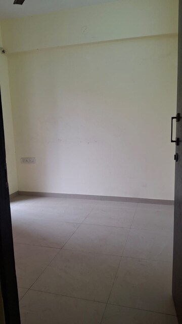 Room in 1 BHK Apartment at Lakhani Oasis, Ulwe – for Rent