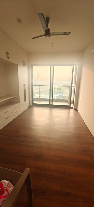 Room in 3 BHK Apartment at Krisumi Waterfall Residences, Sector 36a – for Rent