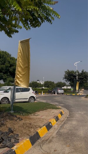 Parking in 3.5 BHK Apartment at Greenbay The Monarque, Sector 22d Yamuna Expressway – for Sale