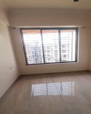 Bedroom in 1 BHK Apartment at Kukreja Hari Kunj 3, Chembur – for Rent