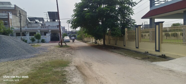  Parking, indira nagar 2.5 Bedroom 1200 Sq.Ft. Independent House In Indira Nagar Lucknow 9367692