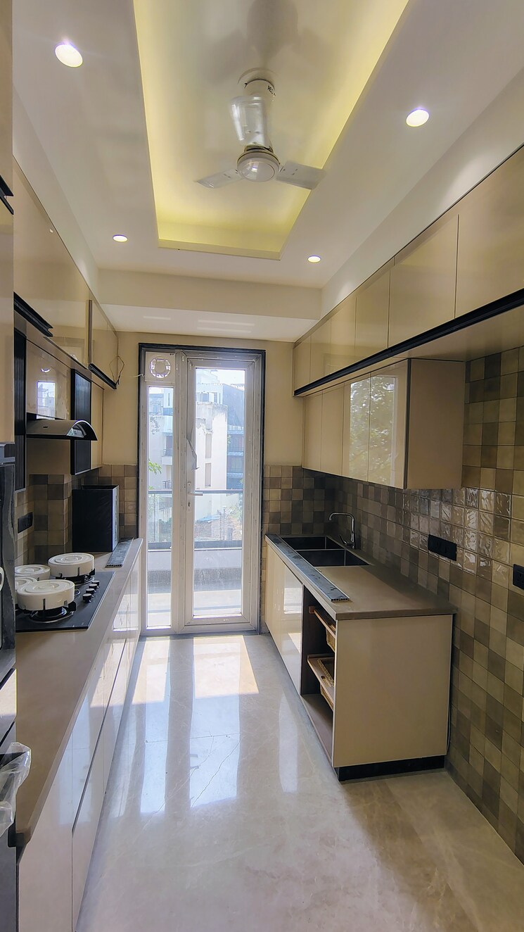Kitchen, m3m-atrium 3 Bedroom 2000 Sq.Ft. Builder Floor In Sector 57 Gurgaon 9367700