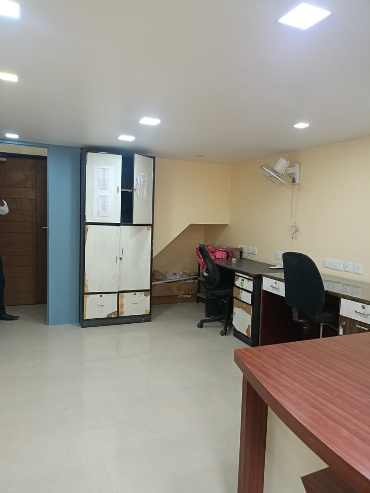 Living Room, bbd bagh Commercial Office Space 480 Sq.Ft. In Bbd Bagh Kolkata 9367686
