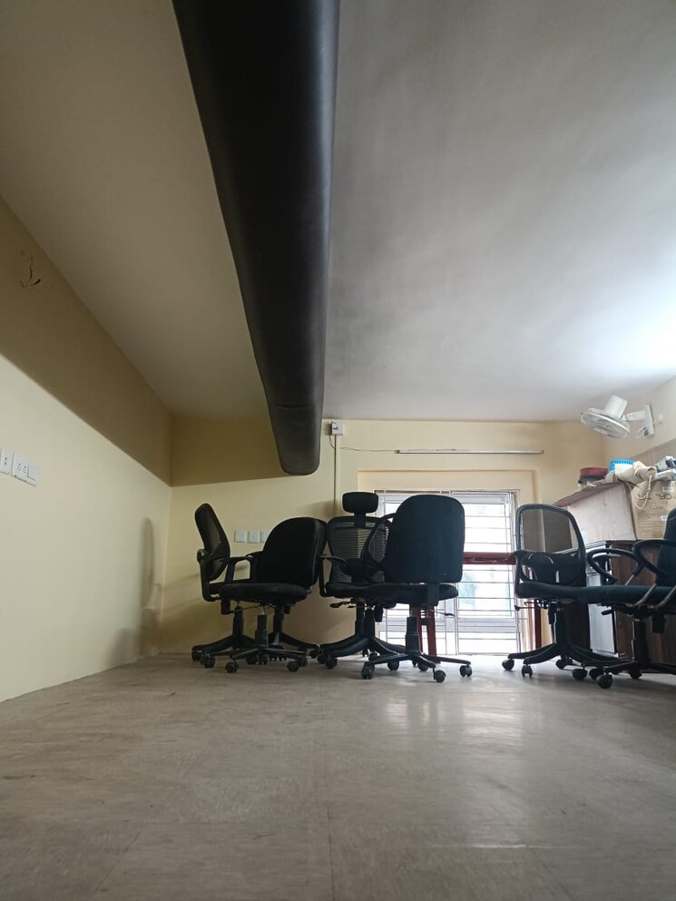 Gym, bbd bagh Commercial Office Space 480 Sq.Ft. In Bbd Bagh Kolkata 9367686