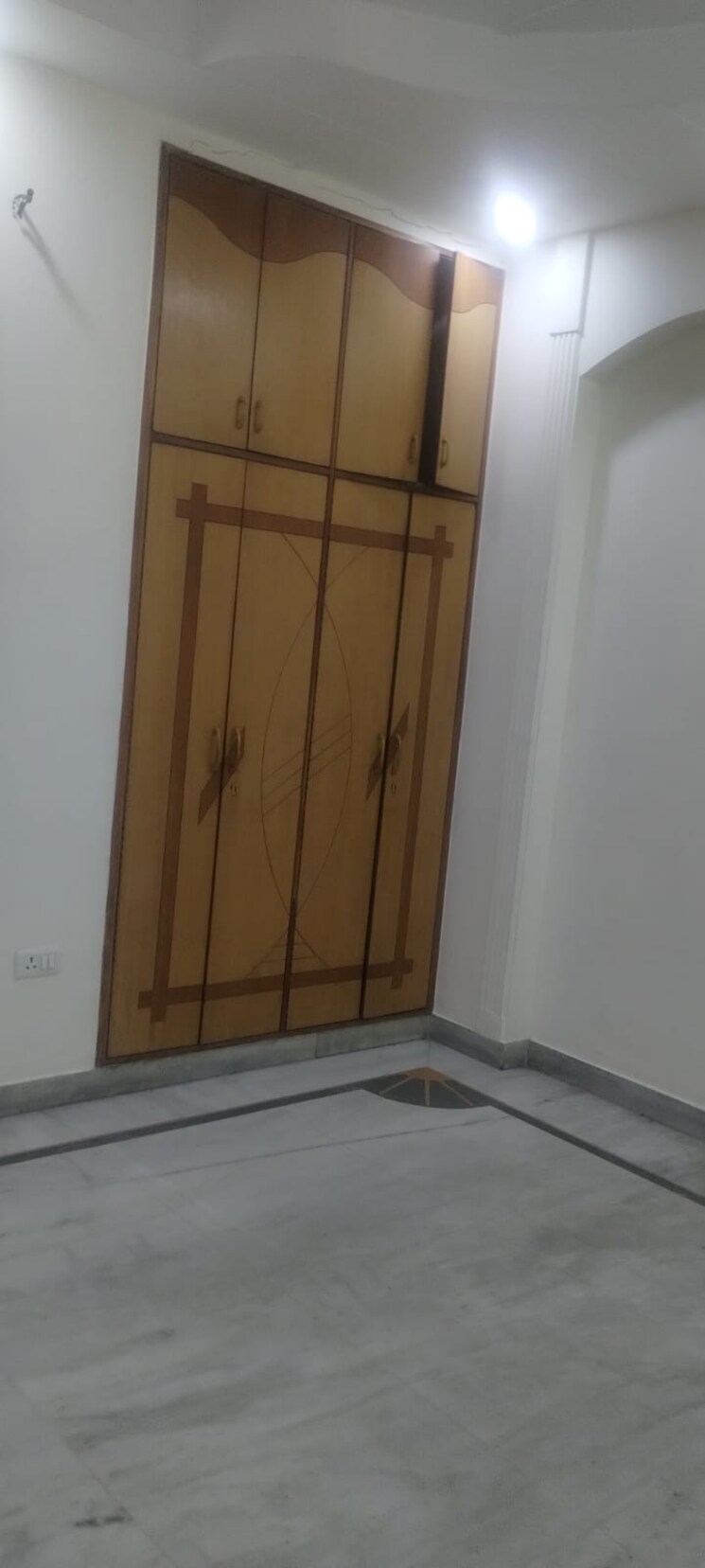 undefined, nirman vihar 3 Bedroom 180 Sq.Yd. Builder Floor In Nirman Vihar Delhi 9367790