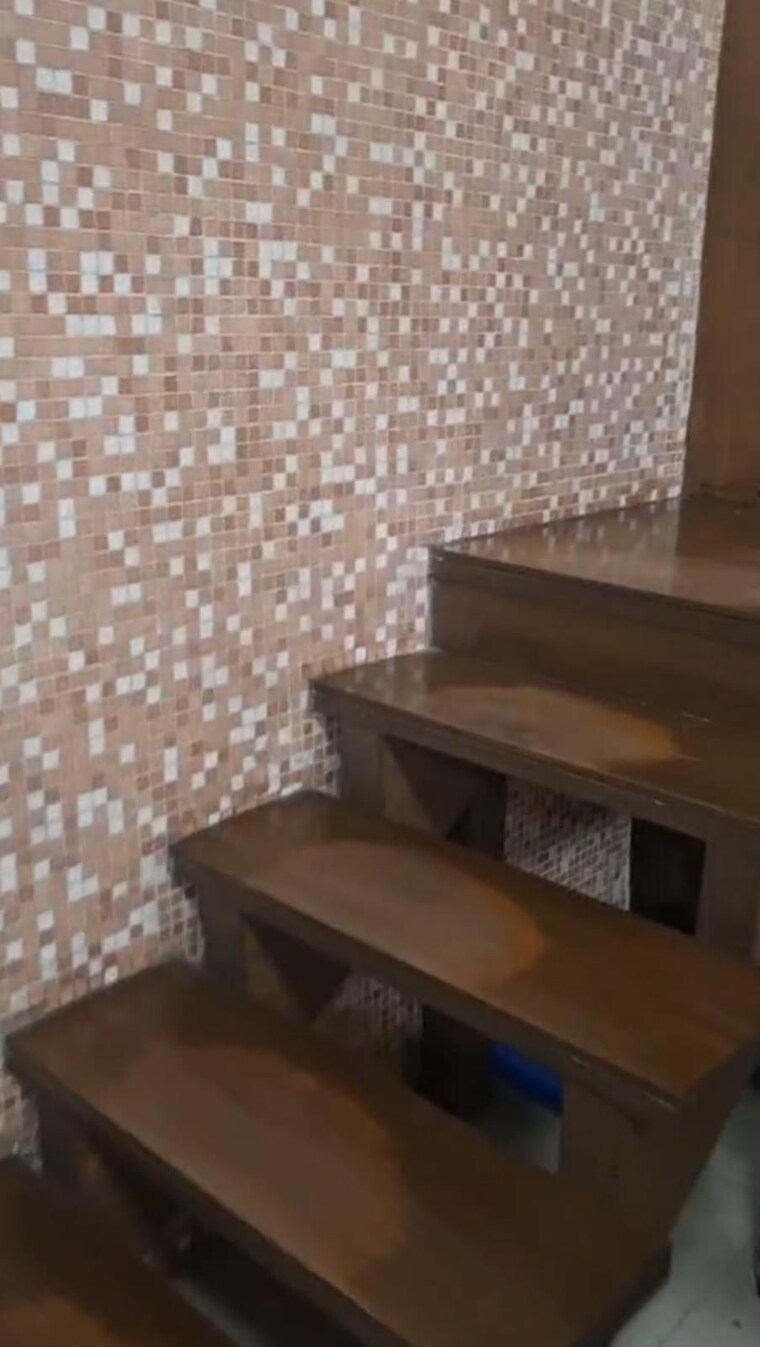 Living Room, bbd bagh Commercial Office Space 3300 Sq.Ft. In Bbd Bagh Kolkata 9367704