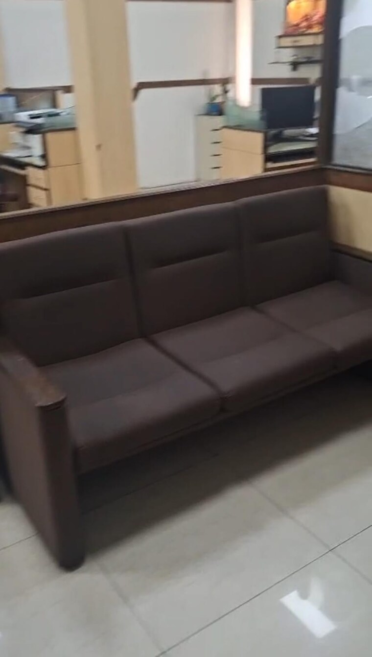 Living Room, bbd bagh Commercial Office Space 3300 Sq.Ft. In Bbd Bagh Kolkata 9367704