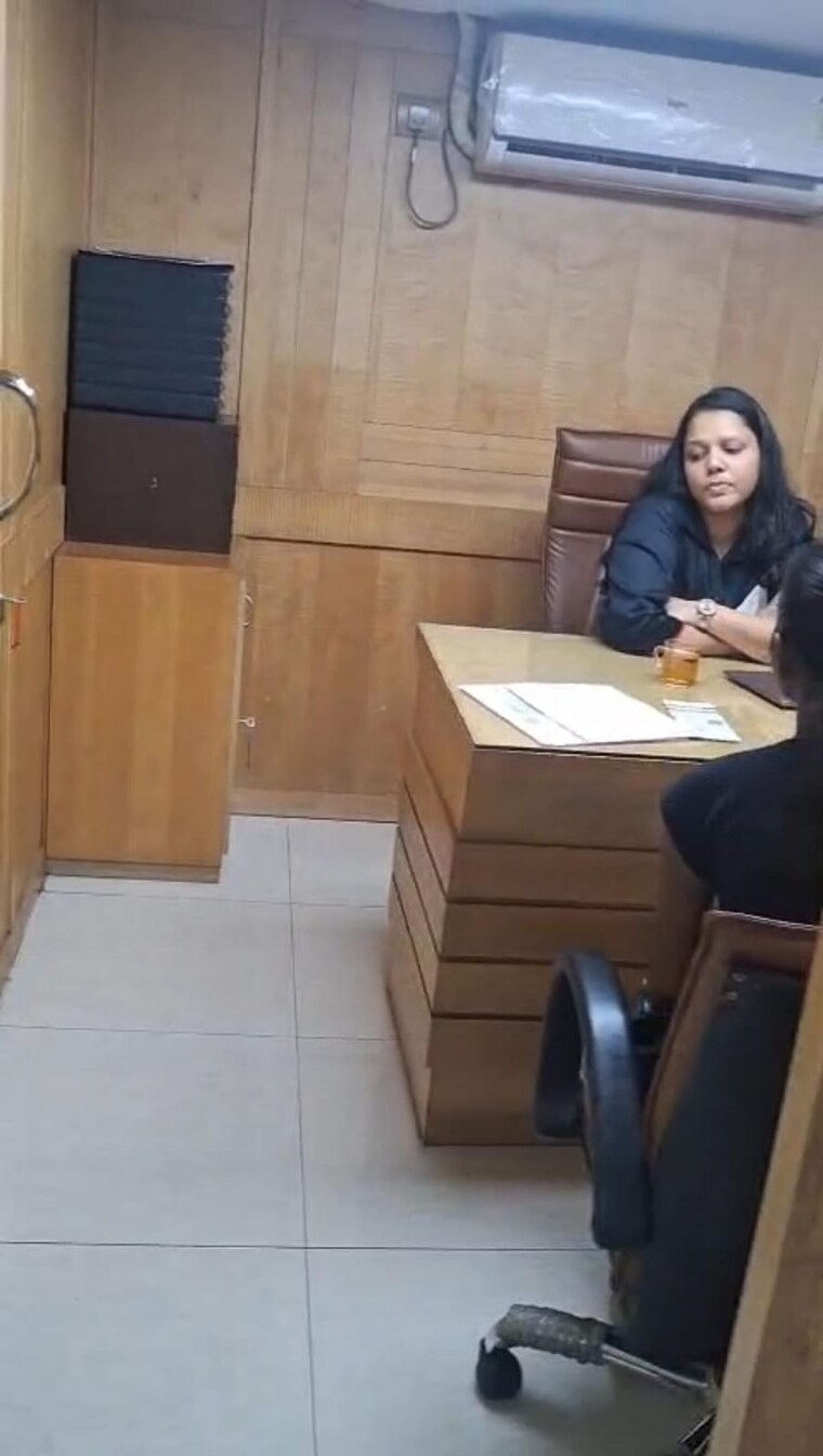 Team Area, bbd bagh Commercial Office Space 3300 Sq.Ft. In Bbd Bagh Kolkata 9367704