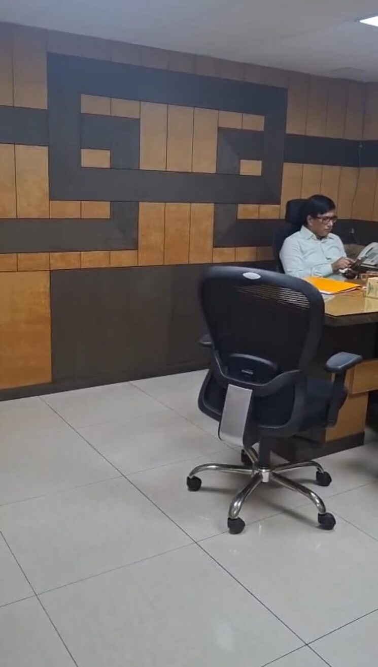 Team Area, bbd bagh Commercial Office Space 3300 Sq.Ft. In Bbd Bagh Kolkata 9367704