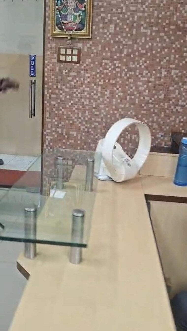 Bathroom, bbd bagh Commercial Office Space 3300 Sq.Ft. In Bbd Bagh Kolkata 9367704