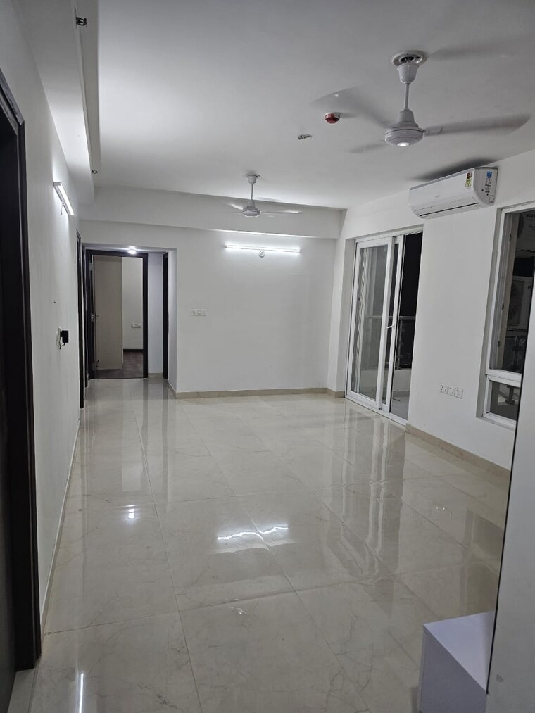 Bathroom, hero-homes-gurgaon 3 Bedroom 1389 Sq.Ft. Apartment In Sector 104 Gurgaon 9367845