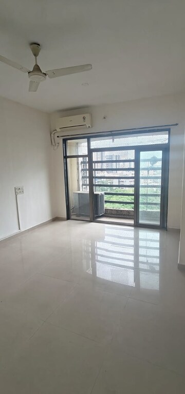 Bedroom in 3 BHK Apartment at Sufalam Apartment Chembur, Chembur – for Rent