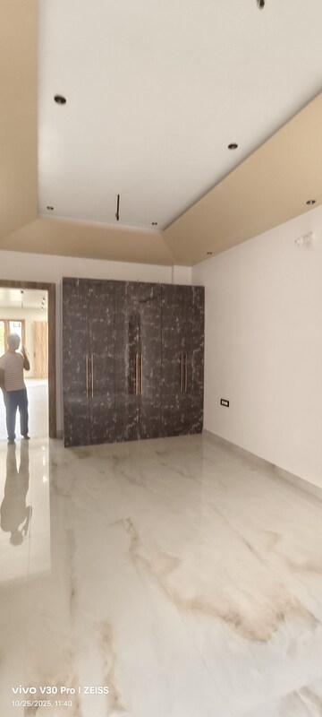 Room in 3 BHK Independent House at Indira Nagar – for Sale