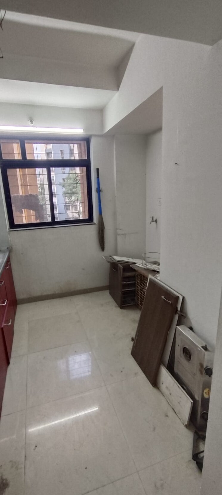 Living Room, puranik-city 2 Bedroom 450 Sq.Ft. Apartment In Kasarvadavali Thane 9367821