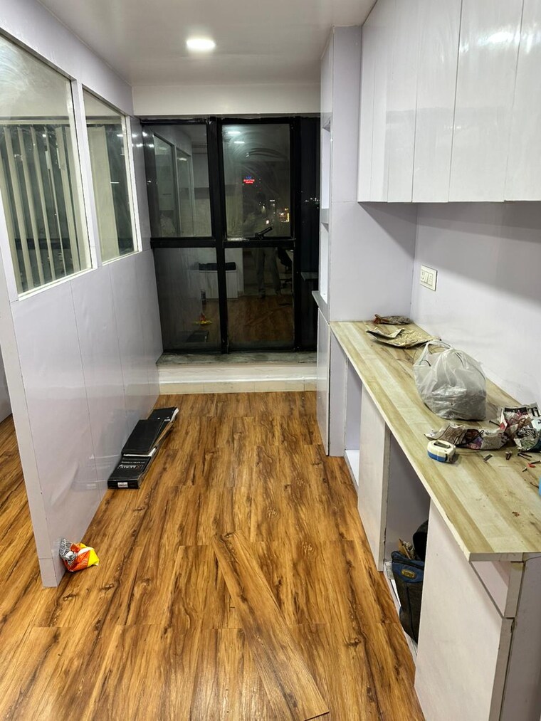 Balcony, park street Commercial Office Space 340 Sq.Ft. In Park Street Kolkata 9367824