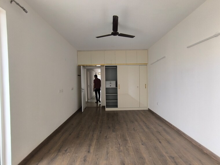 Room, emaar-imperial-gardens 3 Bedroom 2000 Sq.Ft. Apartment In Sector 102 Gurgaon 9367886