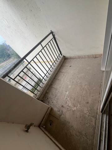 Balcony in 2.5 BHK Apartment at Amrapali Golf Homes, Haibatpur – for Sale