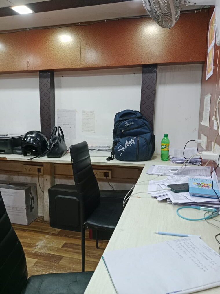 Team Area, bbd bagh Commercial Office Space 250 Sq.Ft. In Bbd Bagh Kolkata 9367854