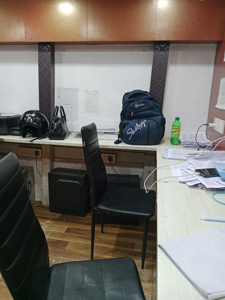 Team Area, bbd bagh Commercial Office Space 250 Sq.Ft. In Bbd Bagh Kolkata 9367854