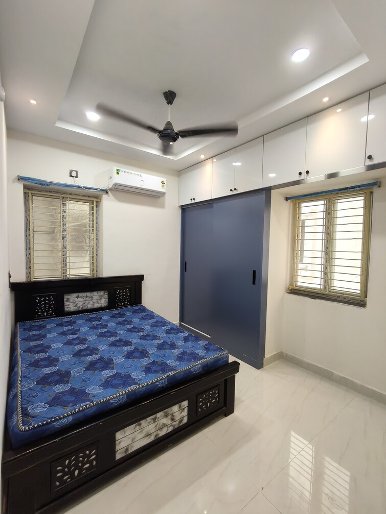 Cover Image, rohini sector 15 3 Bedroom 1200 Sq.Ft. Builder Floor In Rohini Sector 15 Delhi 9367936