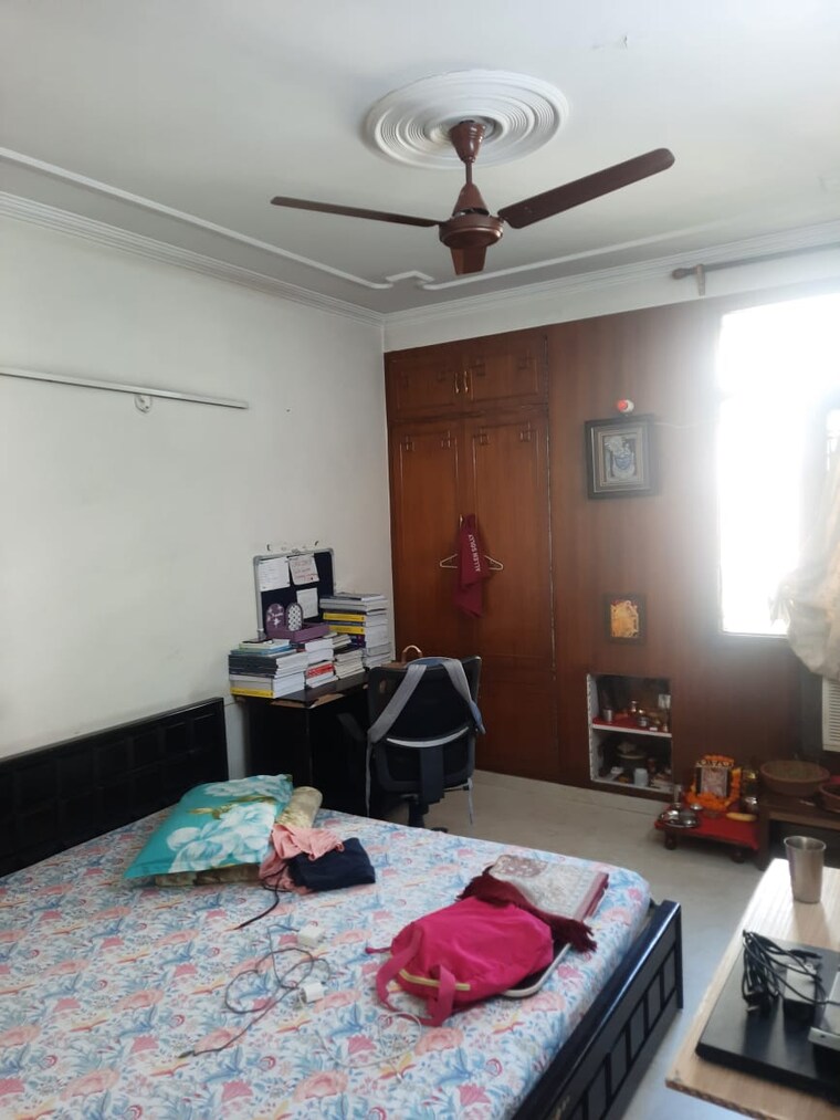 Bedroom, ip extension 3 Bedroom 1300 Sq.Ft. Apartment In Ip Extension Delhi 9367910