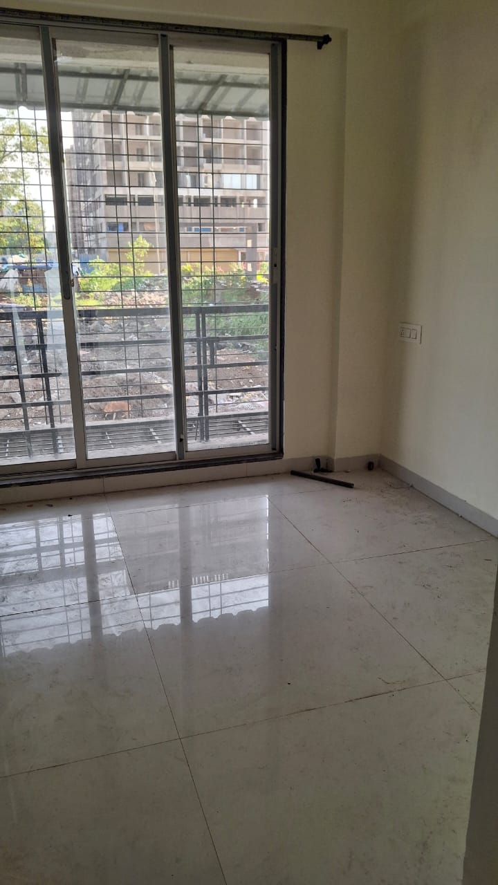 1 BHK + Servant Room Apartment For Rent in K K Nehru Tower