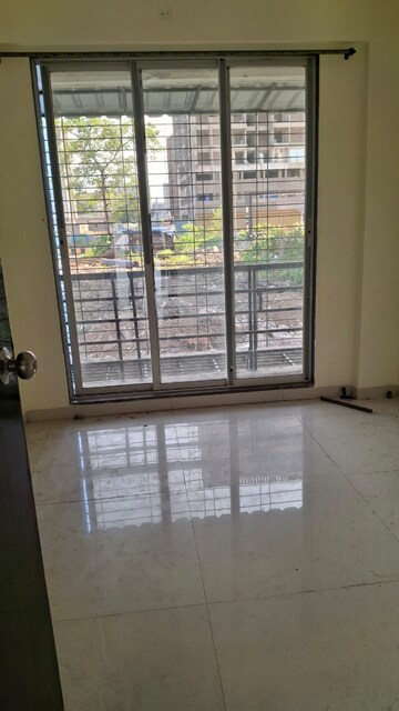 Room in 1 BHK Apartment at K K Nehru Tower, Ulwe – for Rent