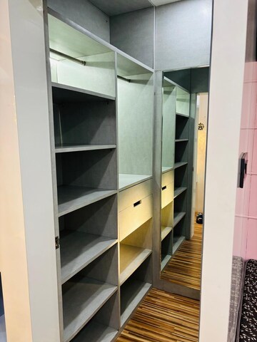 Furnished Amenities in 3 BHK Apartment at BU Bhandari Everglade, Kharadi – for Rent