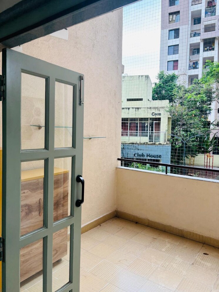 Balcony, bu-bhandari-everglade 3 Bedroom 1476 Sq.Ft. Apartment In Kharadi Pune 9367958