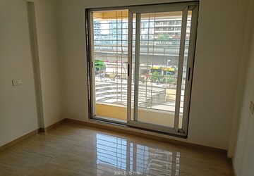 Room in 2 BHK Apartment at Kharghar – for Sale
