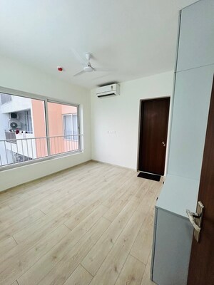 Room in 3 BHK Apartment at Shapoorji Pallonji Joyville Phase 2, Sector 102 – for Rent