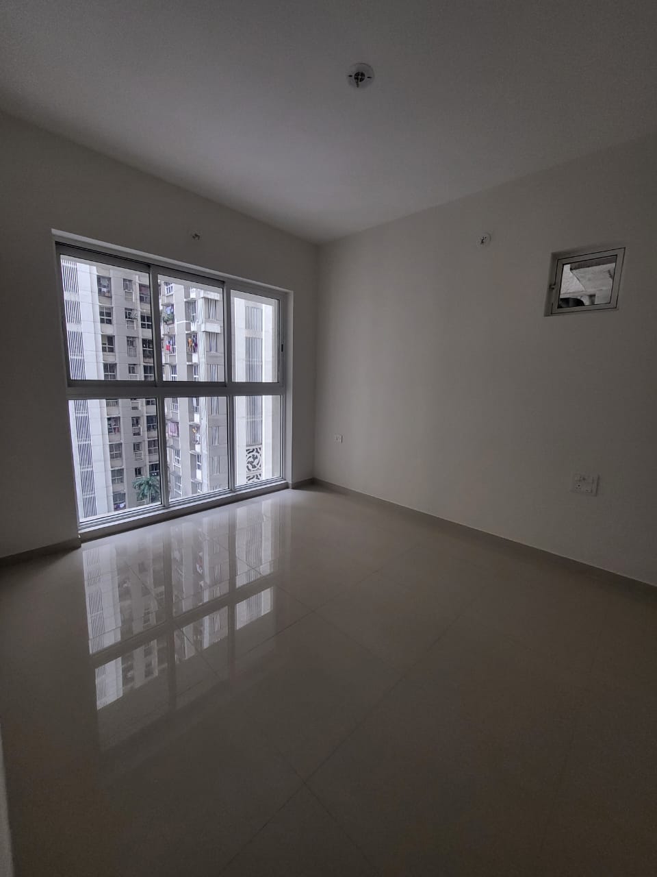 2 BHK Apartment For Rent in Lodha Amara