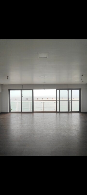 4 BHK Apartment For Rent in Bandra West