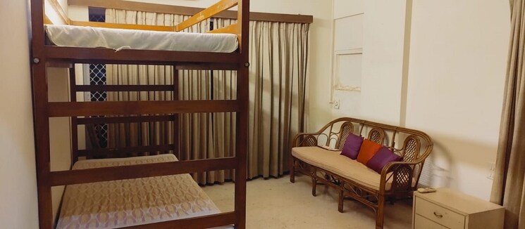 Bedroom, bandra west 3 Bedroom 1200 Sq.Ft. Apartment In Bandra West Mumbai 9367966