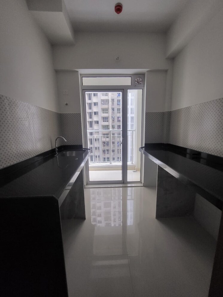 Living Room, lodha-amara 2 Bedroom 640 Sq.Ft. Apartment In Kolshet Road Thane 9367924