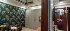 4 BHK + Servant Room Builder Floor For Sale in Himalaya Apartment Vasundhara
