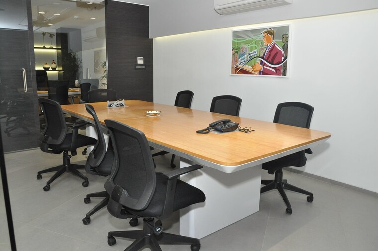 undefined, vijay nagar Commercial Office Space 2500 Sq.Ft. In Vijay Nagar Indore 9367980